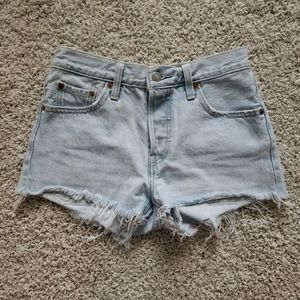 Levi shorts